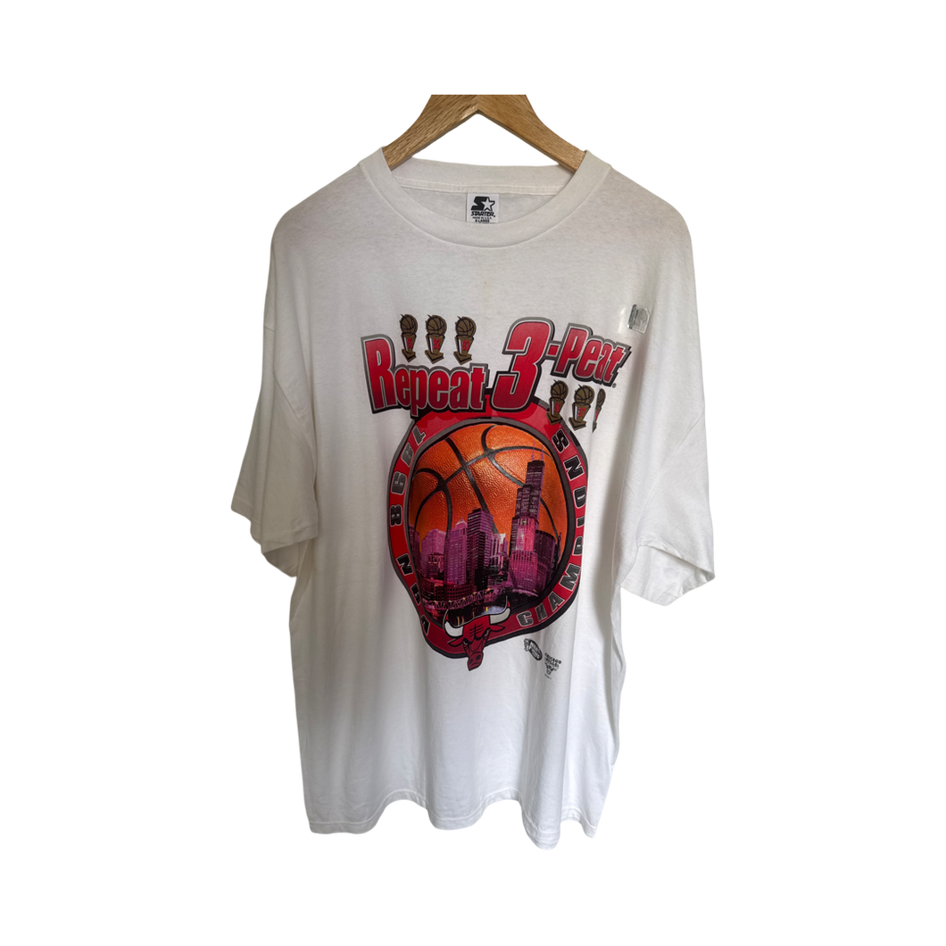 Bulls 3-Peat Tee 2XL