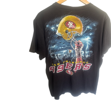 Load image into Gallery viewer, Niners tee L
